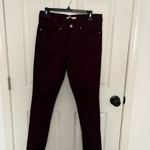 Levi's Women's Jeans - Dark Burgundy